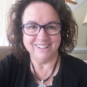 Meet your Posher, Janet